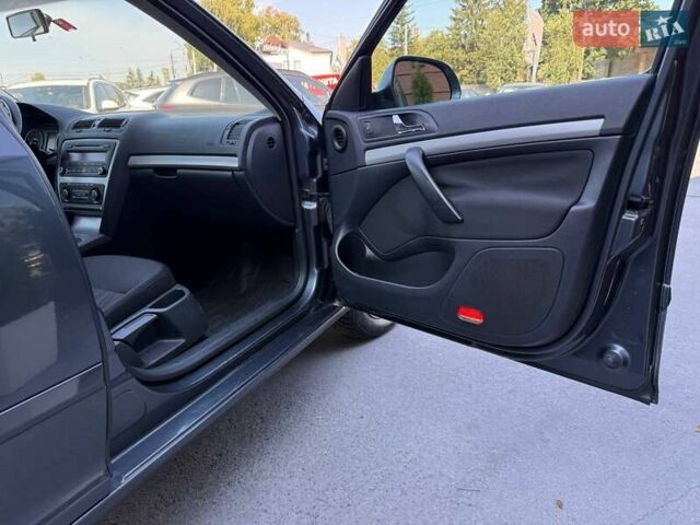 Серый Шкода Октавия, объемом двигателя 1.8 л и пробегом 185 тыс. км за 7098 $, фото 38 на Automoto.ua