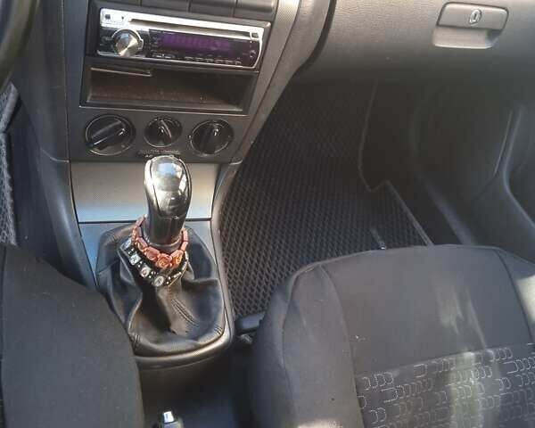 Серый Шкода Октавия, объемом двигателя 1.6 л и пробегом 300 тыс. км за 5500 $, фото 12 на Automoto.ua