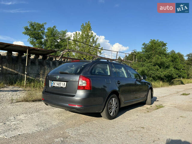 Серый Шкода Октавия, объемом двигателя 1.8 л и пробегом 221 тыс. км за 6900 $, фото 10 на Automoto.ua