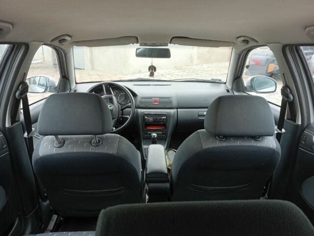 Серый Шкода Октавия, объемом двигателя 1.9 л и пробегом 334 тыс. км за 2850 $, фото 6 на Automoto.ua