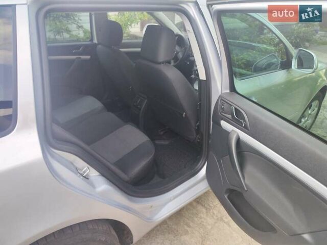 Серый Шкода Октавия, объемом двигателя 1.6 л и пробегом 200 тыс. км за 7650 $, фото 9 на Automoto.ua