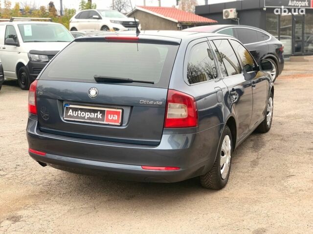 Сірий Шкода Октавія, об'ємом двигуна 1.6 л та пробігом 307 тис. км за 7190 $, фото 4 на Automoto.ua
