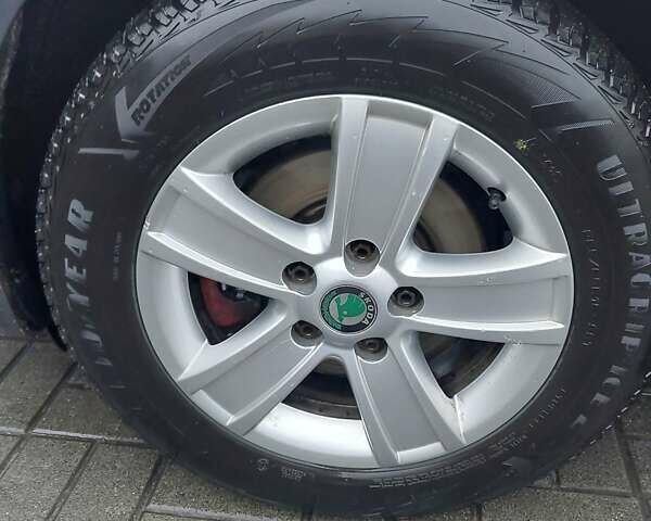 Серый Шкода Октавия, объемом двигателя 1.6 л и пробегом 372 тыс. км за 7300 $, фото 14 на Automoto.ua