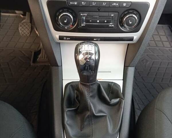 Сірий Шкода Октавія, об'ємом двигуна 1.6 л та пробігом 126 тис. км за 7350 $, фото 26 на Automoto.ua