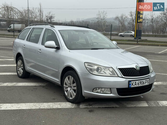Сірий Шкода Октавія, об'ємом двигуна 1.6 л та пробігом 295 тис. км за 6599 $, фото 2 на Automoto.ua