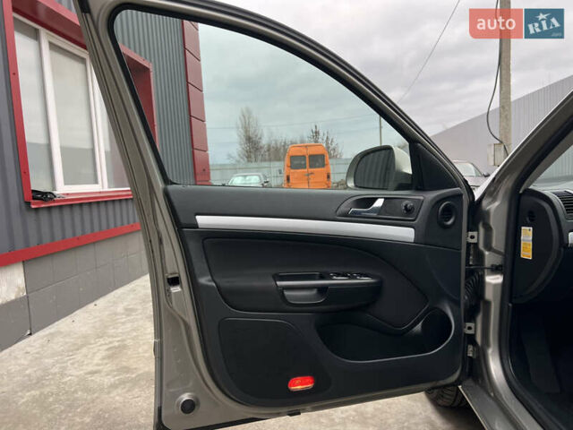 Сірий Шкода Октавія, об'ємом двигуна 1.6 л та пробігом 188 тис. км за 9200 $, фото 56 на Automoto.ua