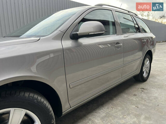 Сірий Шкода Октавія, об'ємом двигуна 1.6 л та пробігом 188 тис. км за 9200 $, фото 5 на Automoto.ua