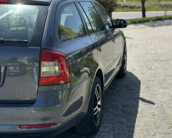 Сірий Шкода Октавія, об'ємом двигуна 1.39 л та пробігом 216 тис. км за 6400 $, фото 5 на Automoto.ua