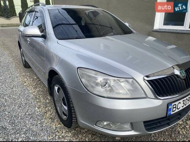 Серый Шкода Октавия, объемом двигателя 1.6 л и пробегом 288 тыс. км за 8000 $, фото 7 на Automoto.ua