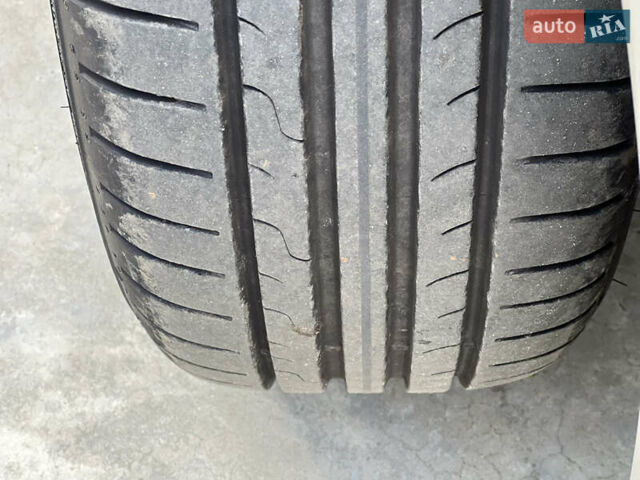 Сірий Шкода Октавія, об'ємом двигуна 1.6 л та пробігом 188 тис. км за 9200 $, фото 3 на Automoto.ua