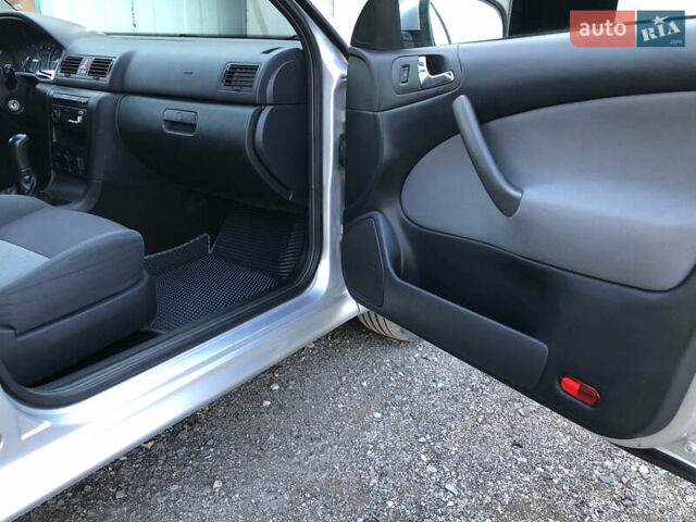 Сірий Шкода Октавія, об'ємом двигуна 1.6 л та пробігом 160 тис. км за 7300 $, фото 23 на Automoto.ua