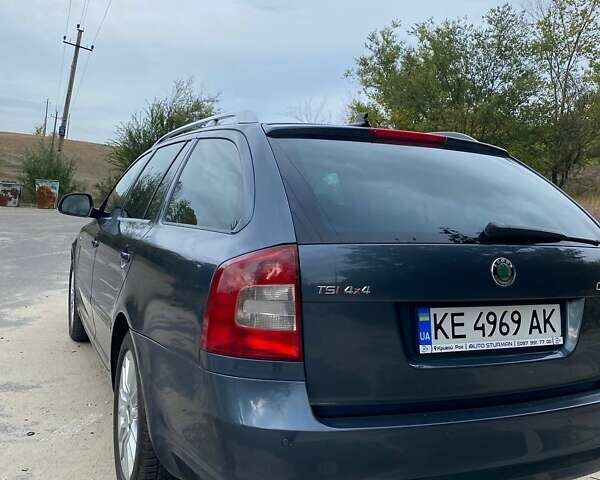 Серый Шкода Октавия, объемом двигателя 1.8 л и пробегом 255 тыс. км за 8500 $, фото 1 на Automoto.ua