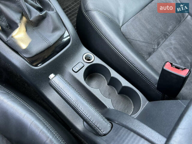 Серый Шкода Октавия, объемом двигателя 1.8 л и пробегом 221 тыс. км за 6900 $, фото 38 на Automoto.ua