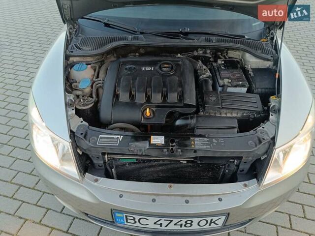 Серый Шкода Октавия, объемом двигателя 1.9 л и пробегом 290 тыс. км за 7000 $, фото 33 на Automoto.ua