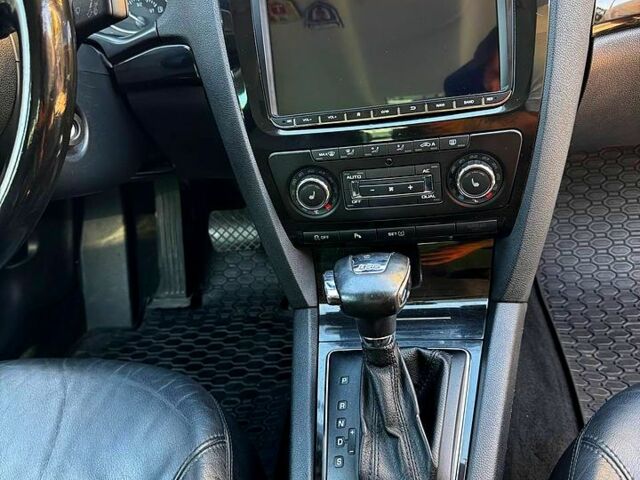 Серый Шкода Октавия, объемом двигателя 1.8 л и пробегом 239 тыс. км за 8650 $, фото 5 на Automoto.ua