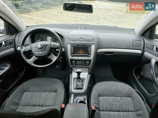 Серый Шкода Октавия, объемом двигателя 1.8 л и пробегом 226 тыс. км за 6700 $, фото 25 на Automoto.ua