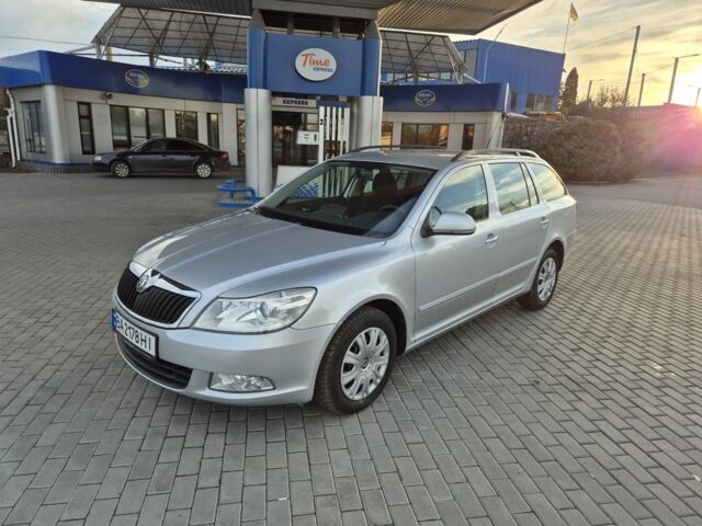 Шкода Октавія 2010 у Кропивницькому (Кіровограді) на Automoto.ua Сірий Шкода Октавія, об'ємом двигуна 1.6 л та пробігом 240 тис. км за 8200 $, фото 2 на Automoto.ua