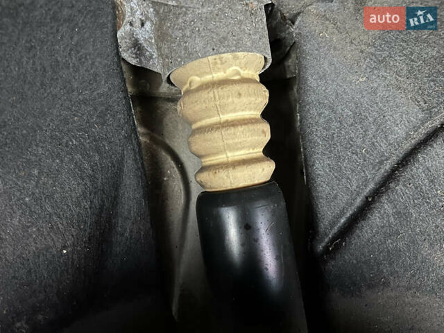 Сірий Шкода Октавія, об'ємом двигуна 1.6 л та пробігом 188 тис. км за 9200 $, фото 13 на Automoto.ua