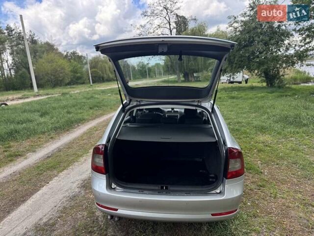 Серый Шкода Октавия, объемом двигателя 2 л и пробегом 207 тыс. км за 9050 $, фото 8 на Automoto.ua