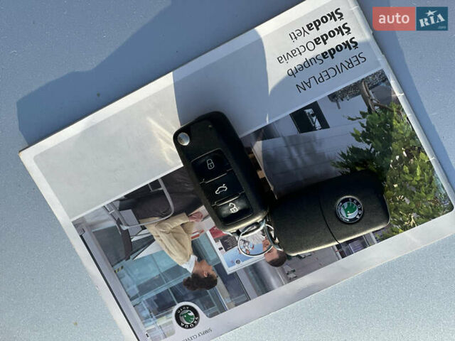 Сірий Шкода Октавія, об'ємом двигуна 1.8 л та пробігом 215 тис. км за 7900 $, фото 26 на Automoto.ua