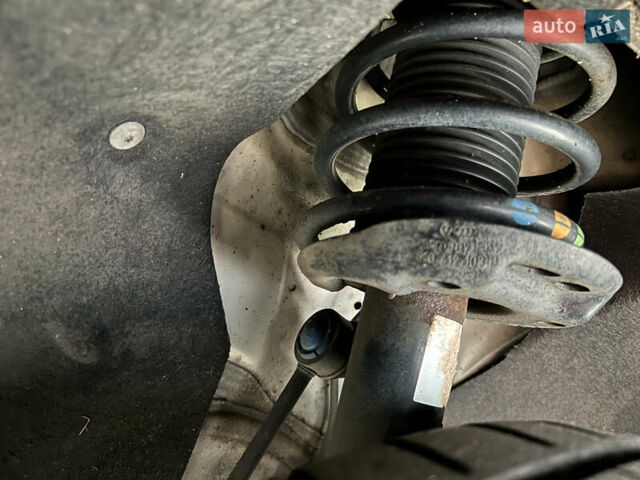 Сірий Шкода Октавія, об'ємом двигуна 1.6 л та пробігом 188 тис. км за 9200 $, фото 7 на Automoto.ua