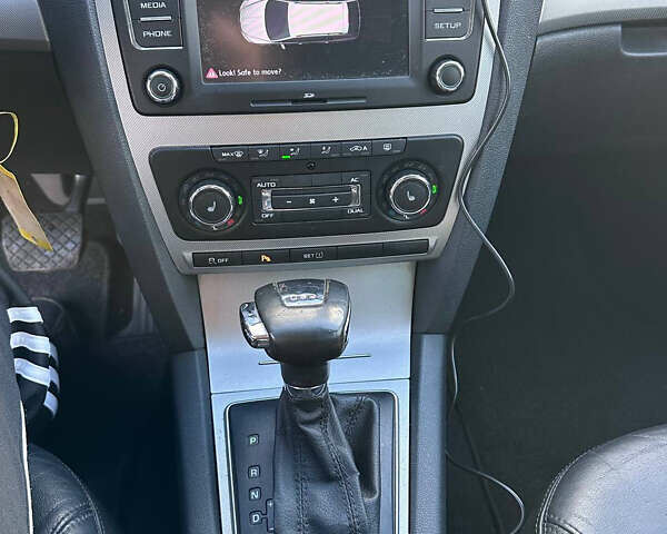 Серый Шкода Октавия, объемом двигателя 1.8 л и пробегом 216 тыс. км за 8600 $, фото 17 на Automoto.ua