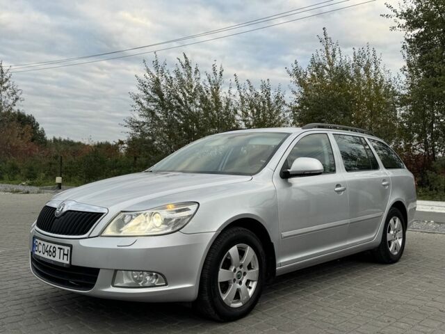 Сірий Шкода Октавія, об'ємом двигуна 2 л та пробігом 282 тис. км за 7990 $, фото 4 на Automoto.ua