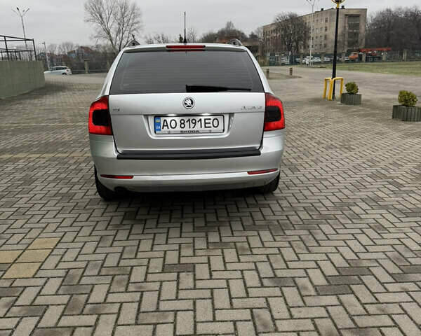 Серый Шкода Октавия, объемом двигателя 1.6 л и пробегом 292 тыс. км за 7199 $, фото 4 на Automoto.ua