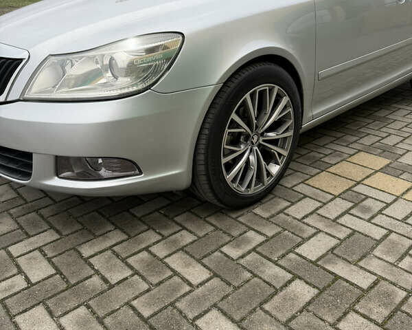 Серый Шкода Октавия, объемом двигателя 1.6 л и пробегом 292 тыс. км за 7199 $, фото 8 на Automoto.ua