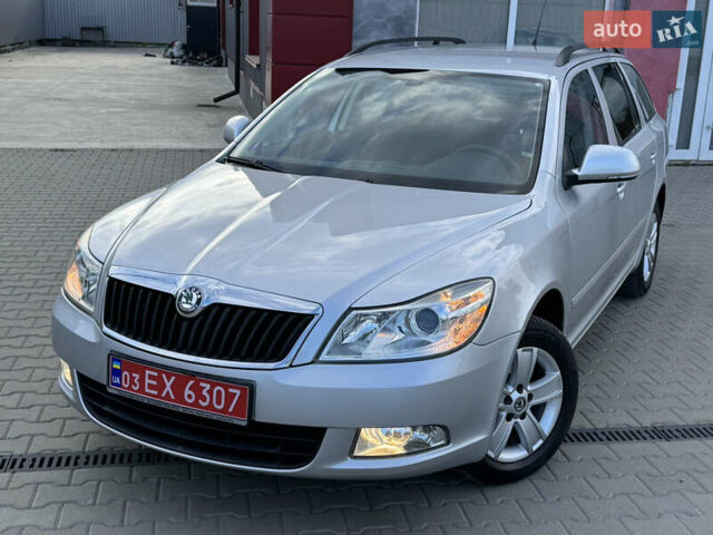 Серый Шкода Октавия, объемом двигателя 1.6 л и пробегом 208 тыс. км за 7999 $, фото 2 на Automoto.ua