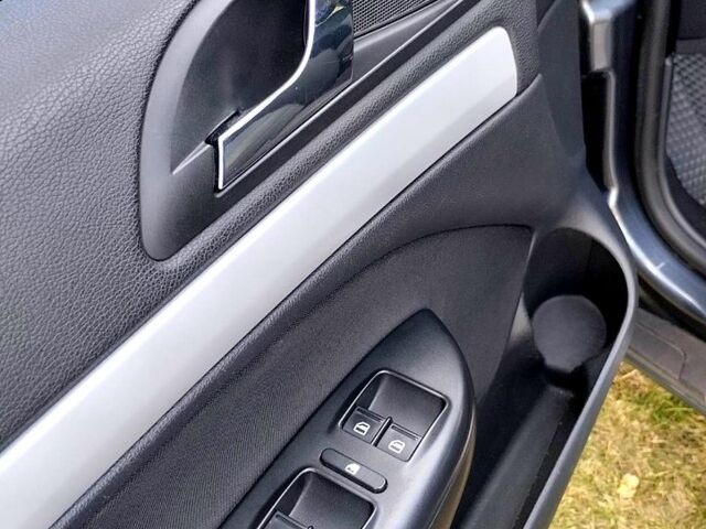 Серый Шкода Октавия, объемом двигателя 1.6 л и пробегом 230 тыс. км за 7800 $, фото 3 на Automoto.ua