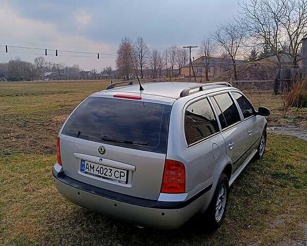 Серый Шкода Октавия, объемом двигателя 1.6 л и пробегом 333 тыс. км за 6200 $, фото 2 на Automoto.ua