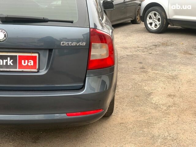 Сірий Шкода Октавія, об'ємом двигуна 1.6 л та пробігом 307 тис. км за 7190 $, фото 11 на Automoto.ua