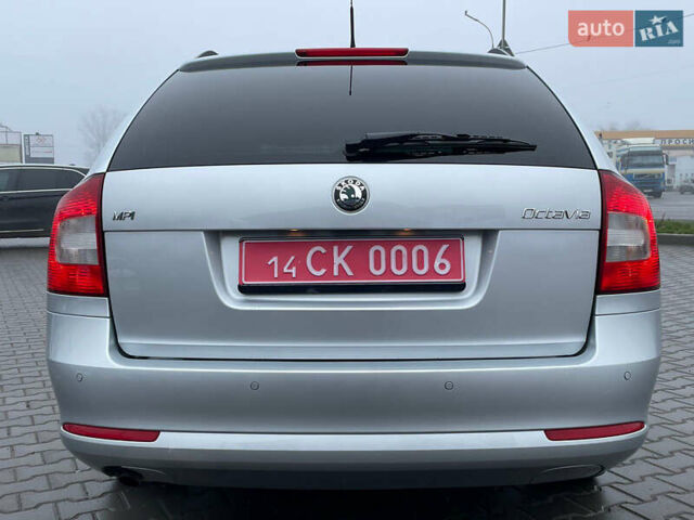 Серый Шкода Октавия, объемом двигателя 1.6 л и пробегом 229 тыс. км за 9499 $, фото 198 на Automoto.ua
