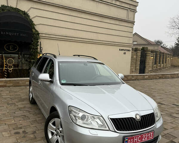 Серый Шкода Октавия, объемом двигателя 1.6 л и пробегом 194 тыс. км за 7700 $, фото 1 на Automoto.ua