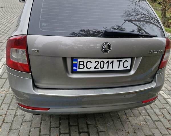 Серый Шкода Октавия, объемом двигателя 1.6 л и пробегом 310 тыс. км за 7000 $, фото 4 на Automoto.ua