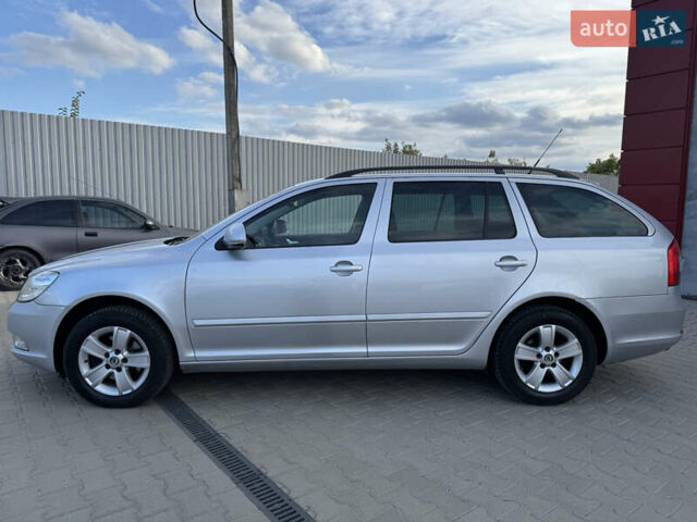 Серый Шкода Октавия, объемом двигателя 1.6 л и пробегом 208 тыс. км за 7999 $, фото 12 на Automoto.ua