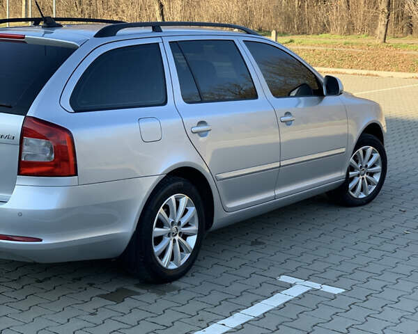 Сірий Шкода Октавія, об'ємом двигуна 1.6 л та пробігом 181 тис. км за 8799 $, фото 15 на Automoto.ua