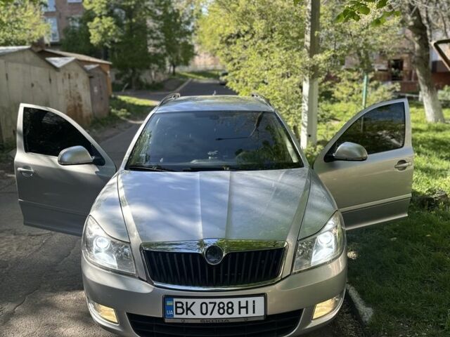 Серый Шкода Октавия, объемом двигателя 1.4 л и пробегом 280 тыс. км за 6000 $, фото 2 на Automoto.ua