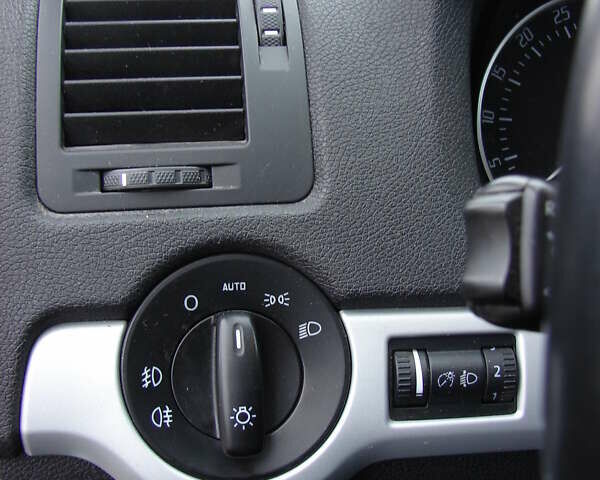 Сірий Шкода Октавія, об'ємом двигуна 1.6 л та пробігом 240 тис. км за 8000 $, фото 19 на Automoto.ua