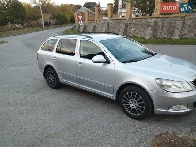 Серый Шкода Октавия, объемом двигателя 1.6 л и пробегом 280 тыс. км за 8100 $, фото 4 на Automoto.ua