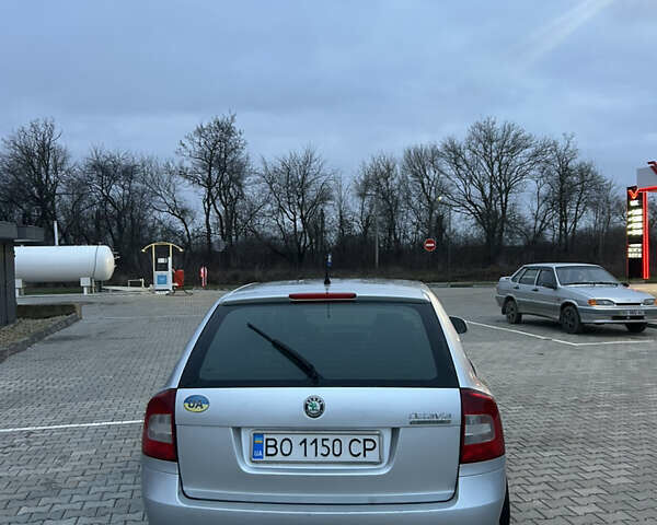 Сірий Шкода Октавія, об'ємом двигуна 1.6 л та пробігом 295 тис. км за 7100 $, фото 9 на Automoto.ua