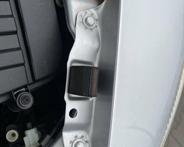 Сірий Шкода Октавія, об'ємом двигуна 1.6 л та пробігом 229 тис. км за 8999 $, фото 80 на Automoto.ua