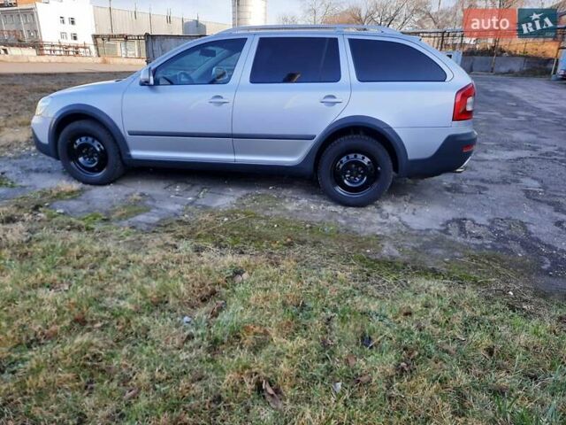 Серый Шкода Октавия, объемом двигателя 1.8 л и пробегом 182 тыс. км за 9999 $, фото 8 на Automoto.ua