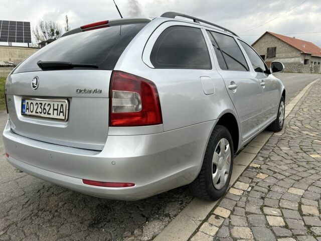 Сірий Шкода Октавія, об'ємом двигуна 1.9 л та пробігом 311 тис. км за 7400 $, фото 3 на Automoto.ua