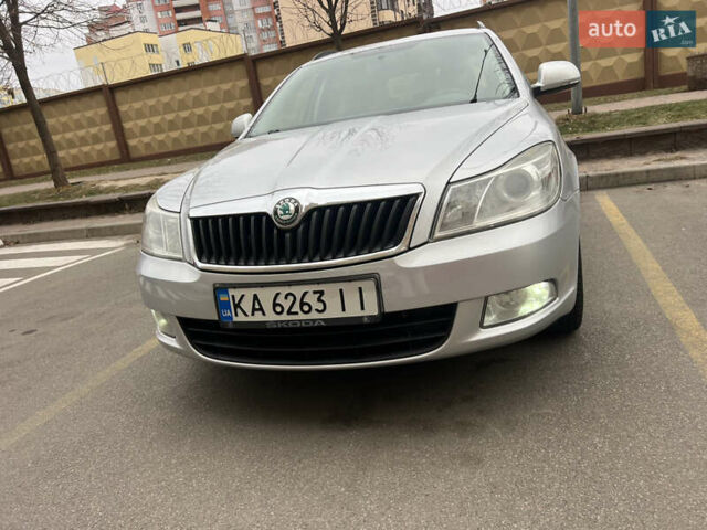 Сірий Шкода Октавія, об'ємом двигуна 1.6 л та пробігом 263 тис. км за 7500 $, фото 1 на Automoto.ua