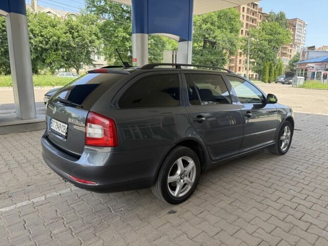 Сірий Шкода Октавія, об'ємом двигуна 2 л та пробігом 275 тис. км за 6900 $, фото 2 на Automoto.ua
