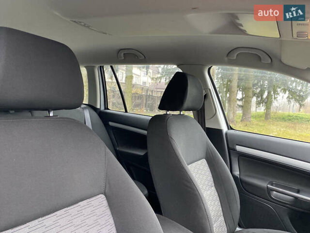 Серый Шкода Октавия, объемом двигателя 1.4 л и пробегом 206 тыс. км за 7300 $, фото 10 на Automoto.ua