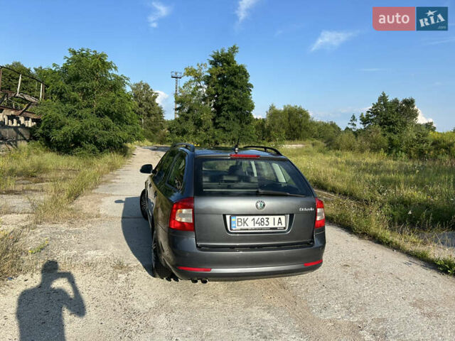 Серый Шкода Октавия, объемом двигателя 1.8 л и пробегом 221 тыс. км за 6900 $, фото 6 на Automoto.ua
