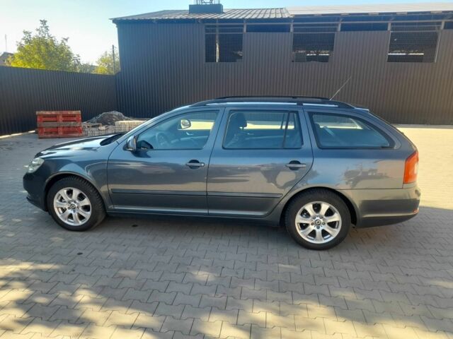 Серый Шкода Октавия, объемом двигателя 1.6 л и пробегом 270 тыс. км за 8500 $, фото 7 на Automoto.ua